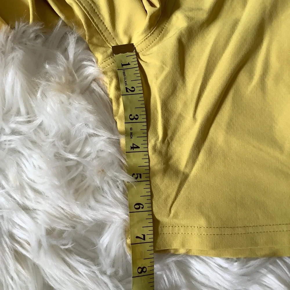 The North Face Rolling Sun Shorts Mens 40‎ Yellow Silt FlashDry NF0A3T2Q Q0A-40